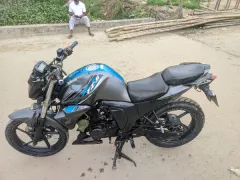 YAMAHA FZS FI V2